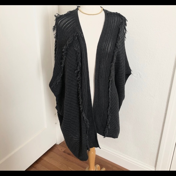 NWOT Ella Moss Asymmetric Fringey Sweater Size M/L - Picture 2 of 6